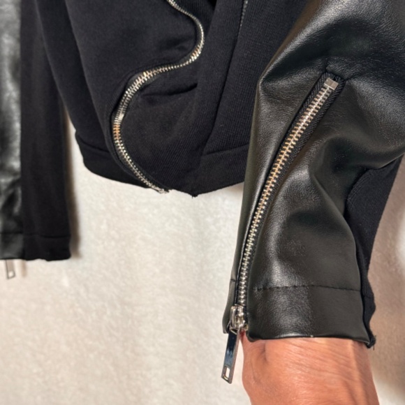LAST CALL FINAL PRICE GREAT DEAL INC faux leather double zipper jacket large - Picture 4 of 10